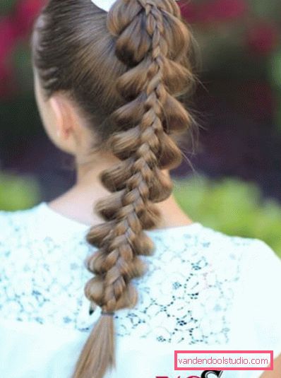 Ideas for weaving openwork braids for long hair