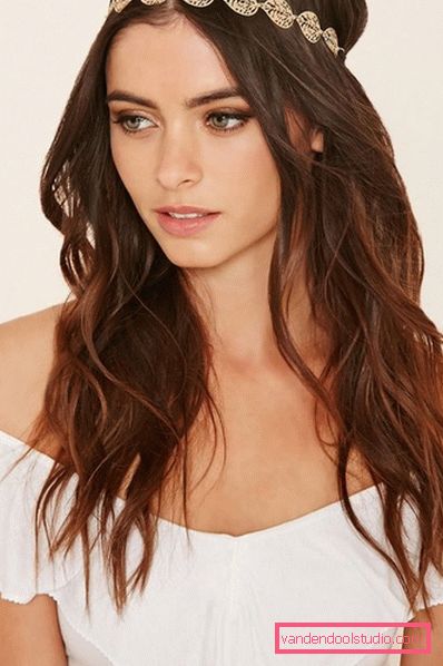 Hairstyles with a rim on long and medium hair