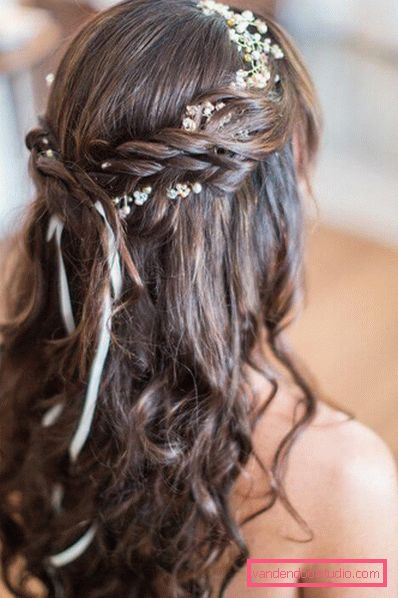 Hairstyles with fresh flowers in the hair (for a wedding, graduation, children)