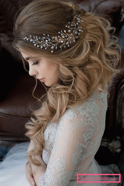 Wedding hairstyles with braids