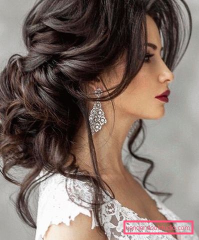 Wedding hairstyle with chignon