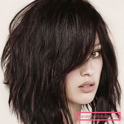 female haircut cascade with bangs