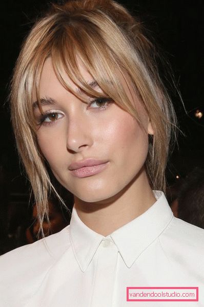 Women's hairstyles for elongated elongated face