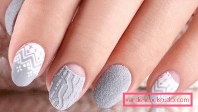 Velvet sand for nails