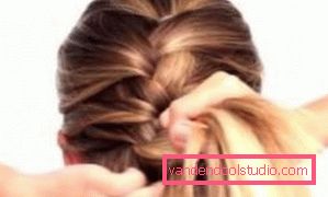 Make hair with braids on medium hair