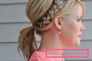Make hair with braids on medium hair