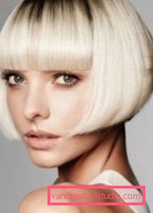 Cutting a bob stalk - side view Spectacular and stylish haircut on the leg