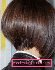 Hairstyle trim - rear view Spectacular and stylish haircut on the leg