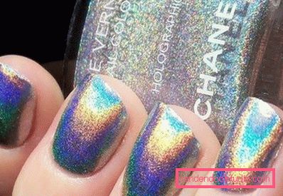 iridescent manicure by chanel