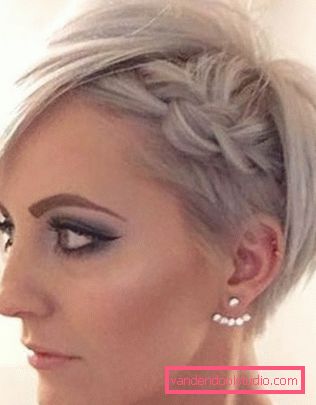Simple hairstyles for short hair for women Simple hairstyles for short hair for women of different ages