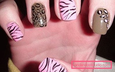 manicure with animal motives