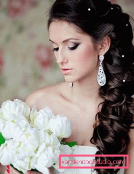 How to choose a hairstyle for a wedding