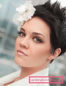 How to choose a hairstyle for a wedding