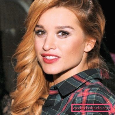 What is the haircut now Xenia Borodina - photo styling presenter