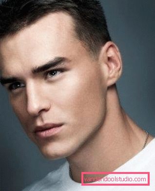 Men's haircut machine What kind of male haircuts can be done with a machine?