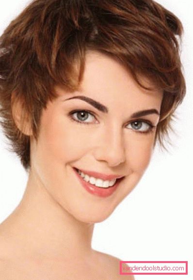 Short haircuts for an elongated face What haircuts are best suited for an elongated face