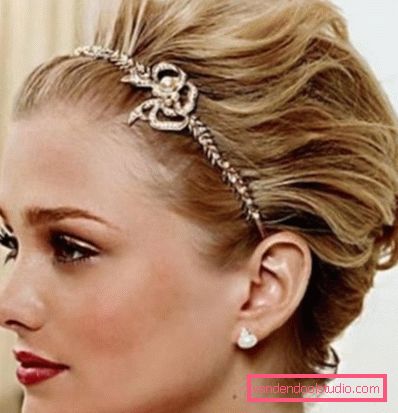 Beautiful and simple hairstyles for the holiday