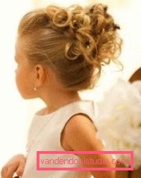 Beautiful and simple hairstyles for the holiday