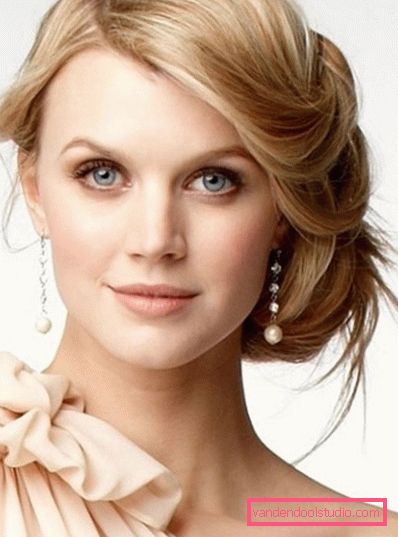 Beautiful and simple hairstyles for the holiday