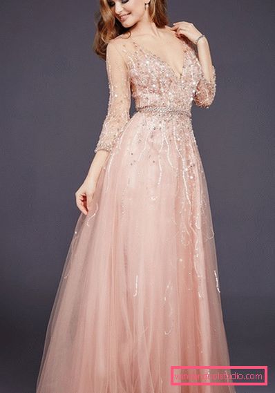 Beautiful dresses for the New Year 2020