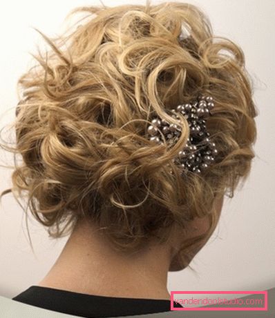 Beautiful evening hairstyles for short hair - photo step by step