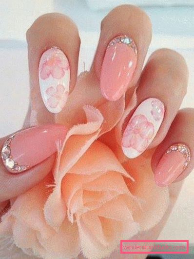 Beautiful spring manicure 2019-2020 year