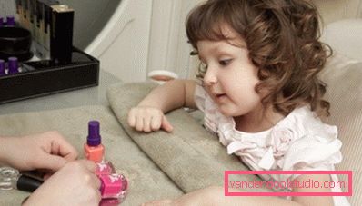 baby manicure procedure