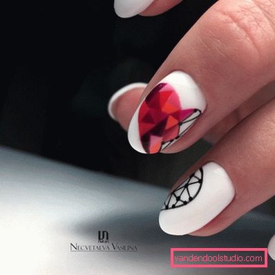 Manicure trends for February 14