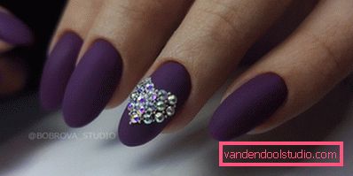 Manicure trends for February 14