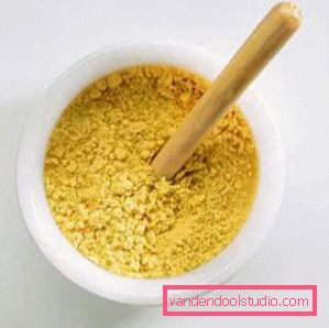 Hair growth mask with mustard