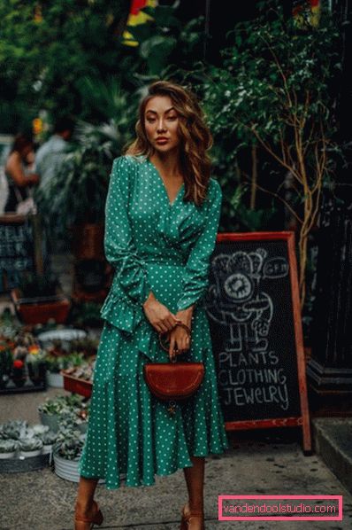 Charming ideas of midi dresses in the season 2019-2020 - fashionable images and trends