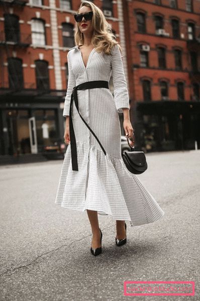 Charming ideas of midi dresses in the season 2019-2020 - fashionable images and trends