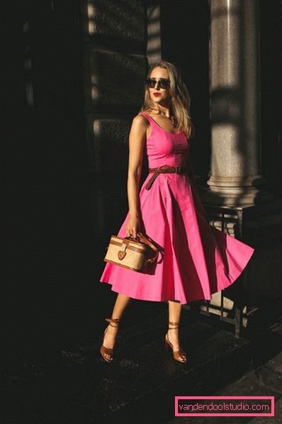 Charming ideas of midi dresses in the season 2019-2020 - fashionable images and trends