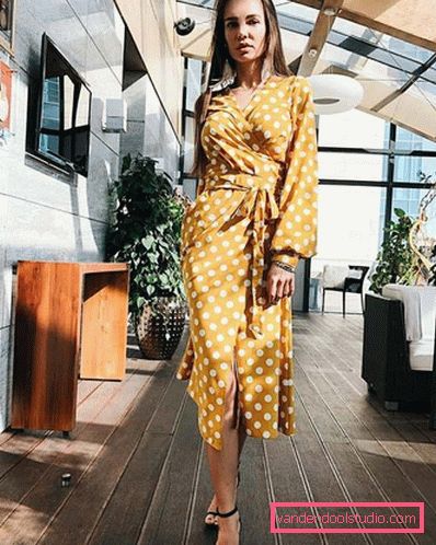 Charming ideas of midi dresses in the season 2019-2020 - fashionable images and trends