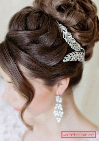 Beautiful wedding hairstyles 2017 long hair Fashion trends in wedding hairstyles 2019