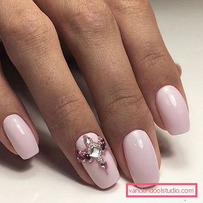 Excellent manicure for the summer of 2019-2020