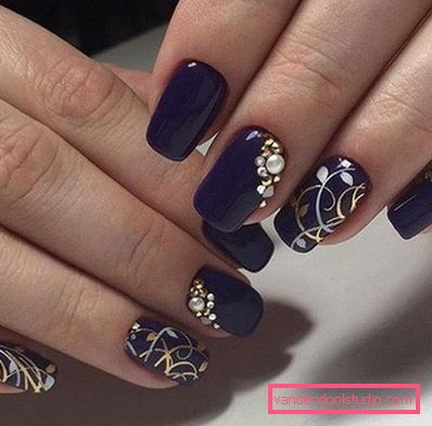 Beautiful manicure for the season autumn-winter 2019-2020