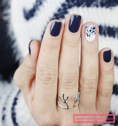 Luxurious New Year's Manicure 2020