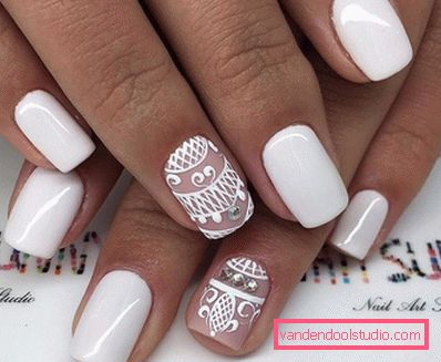 Luxurious New Year's Manicure 2020