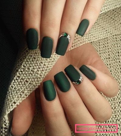Luxurious New Year's Manicure 2020