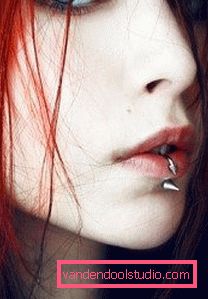 lower lip piercing lower lip piercing