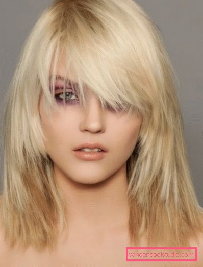 Popular women's haircuts with long and oblique bangs for medium hair