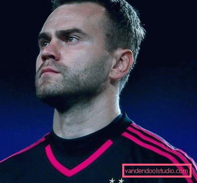 Igor Akinfeev's hairstyle - photo