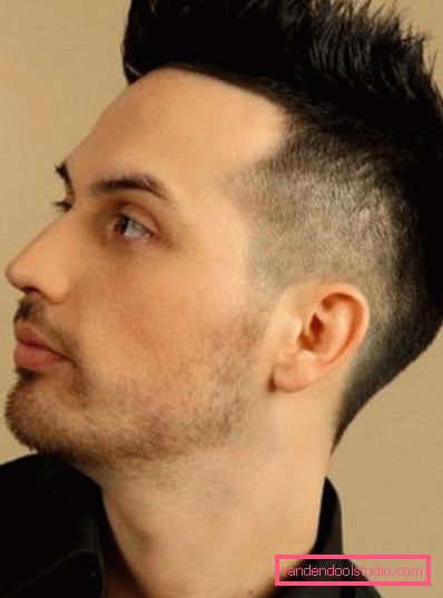 Mohawk hairstyle Mogawk hairstyle - men's and women's creative haircut