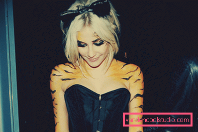 cat-girl cat-girl
