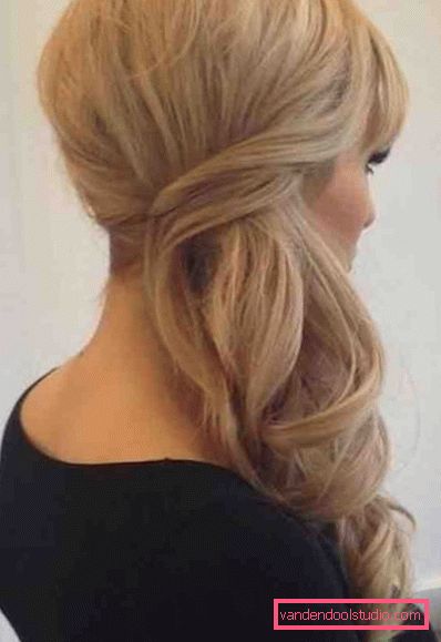 Hairstyles with curls on medium hair Hairstyles for medium hair with curls - styling options for a holiday and prom