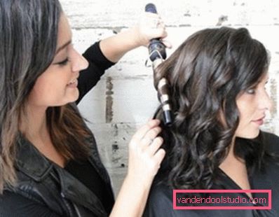 Hairstyles with curls on medium hair Hairstyles for medium hair with curls - styling options for a holiday and prom