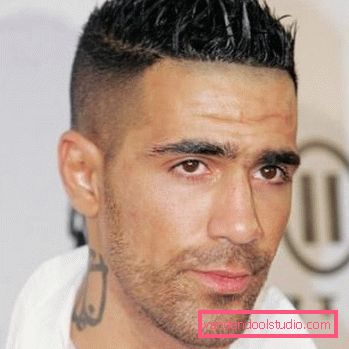 Hairstyles under the cap for long and medium hair - photos