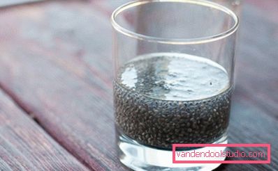 seeds in water seeds in water