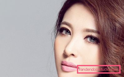 nice girl with a gentle make-up nice girl with a gentle make-up